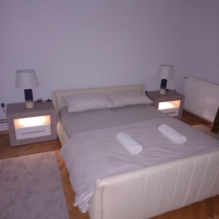 Apartamento Nova Dom Banja Luka Exterior foto